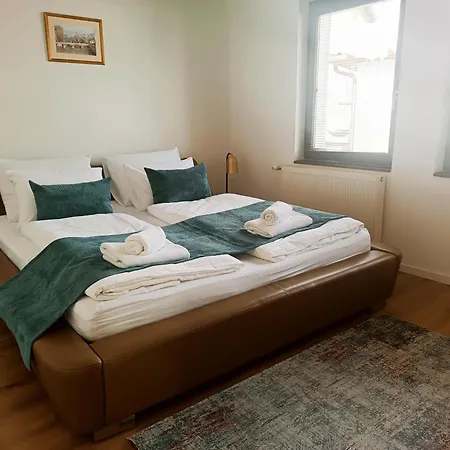 Tvrtko Lägenhet Sarajevo
