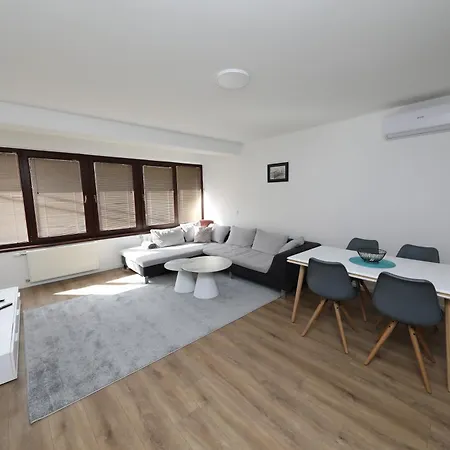 Apartment Tvrtko *