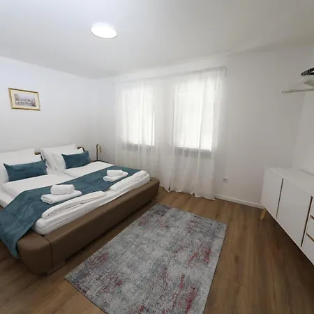 Tvrtko Lägenhet Sarajevo