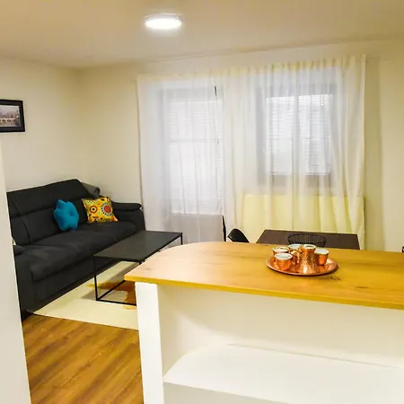 Tvrtko Appartement *